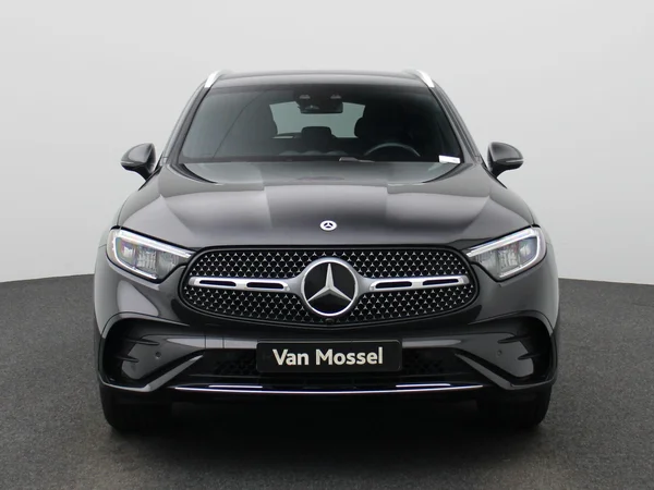Mercedes-Benz GLC (2025) — foto 23 van 45