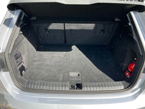 AUDI A3 Sportback (2024) — foto 14 van 24