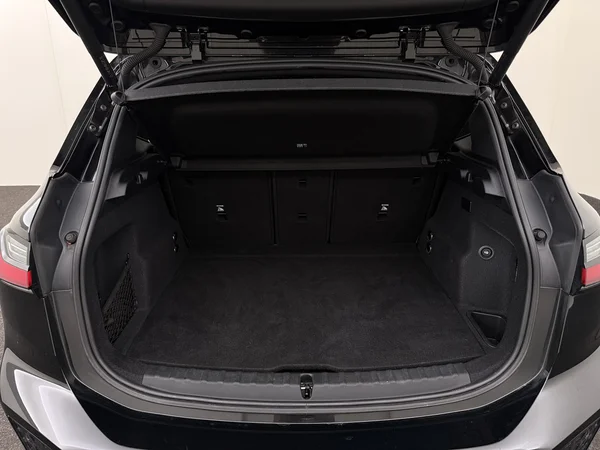 BMW 225 (2023) — foto 8 van 36