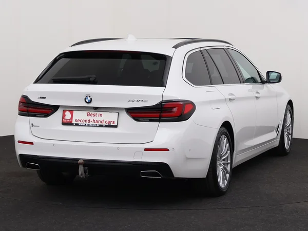 BMW 530 (2021) — foto 23 van 35