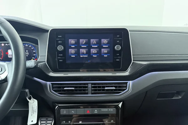 Volkswagen T-Cross (2025) — foto 3 van 17