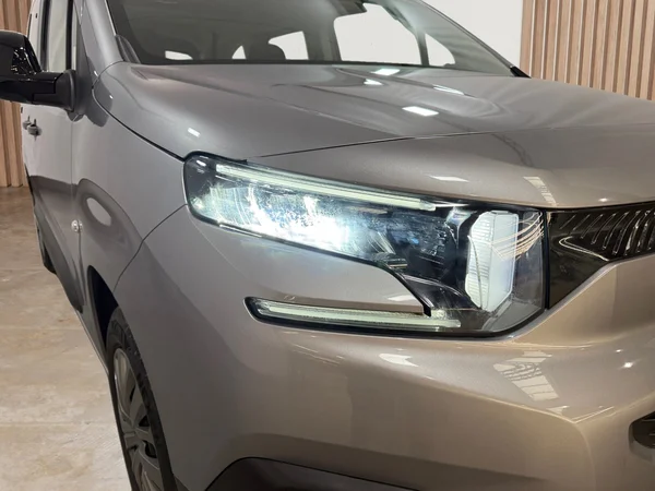 Citroen Berlingo (2025) — foto 23 van 30