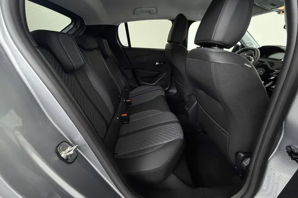 Peugeot 208 (2025) — foto 7 van 30