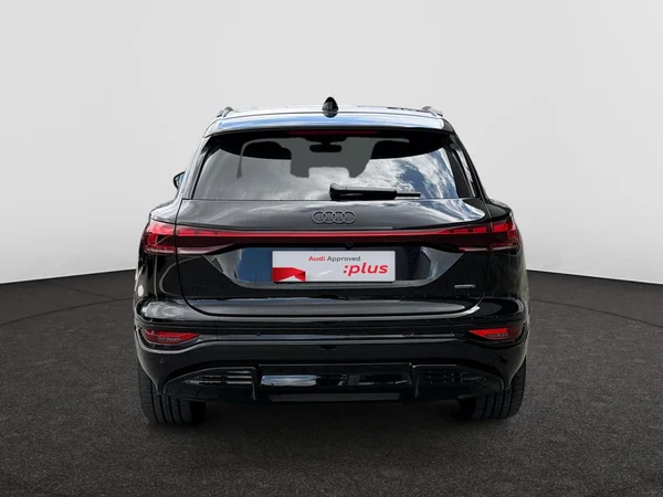 AUDI Q6 e-tron (2025) — foto 10 van 15