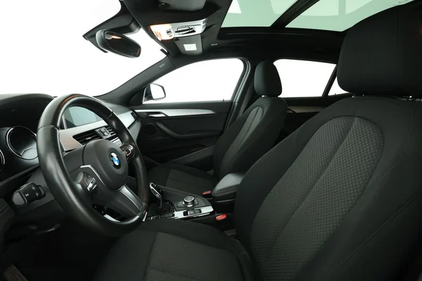 BMW X2 (2019) — foto 16 van 16