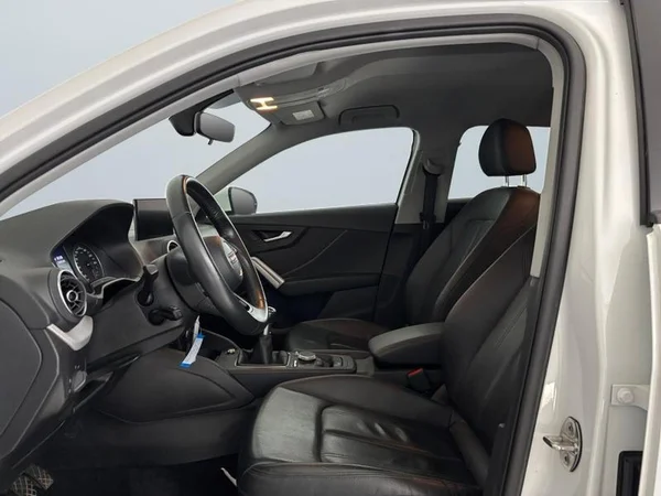 AUDI Q2 (2020) — foto 2 van 27