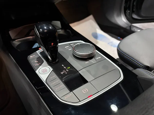 Bmw 118 (2022) — foto 8 van 27