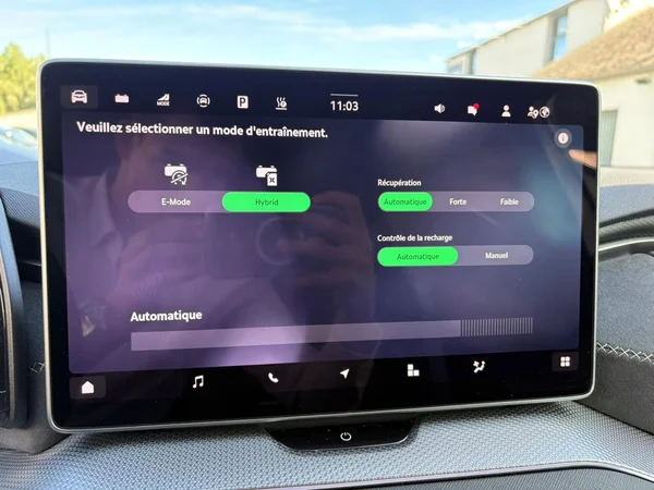 SKODA Kodiaq PHEV (2025) — foto 9 van 29