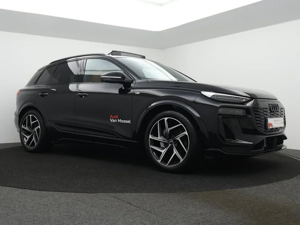 AUDI Q6 e-tron (2026) — foto 24 van 27