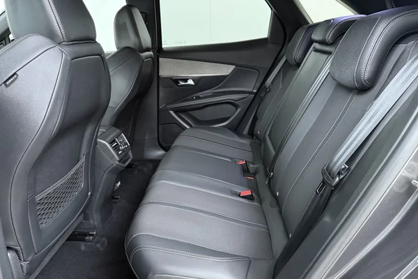 Peugeot 3008 (2024) — foto 17 van 18