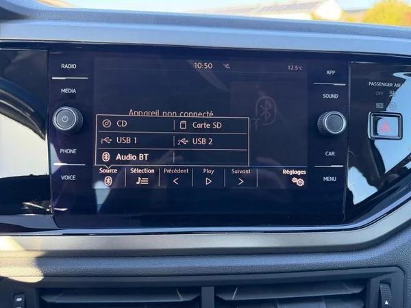 VOLKSWAGEN Polo Dsl (2018) — foto 10 van 31