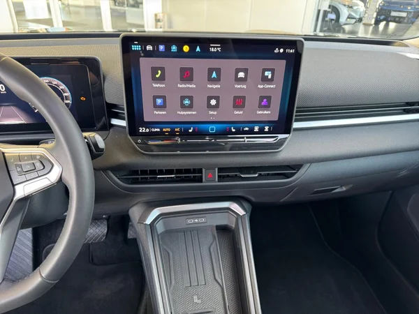 VOLKSWAGEN T-Roc (2025) — foto 8 van 11