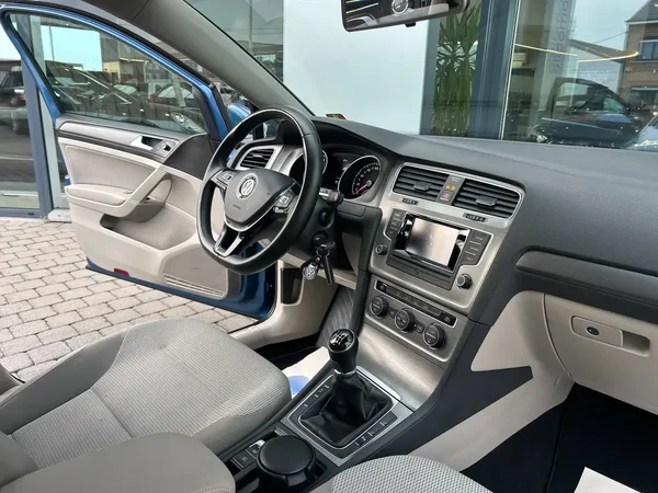 Volkswagen Golf (2013) — foto 4 van 19