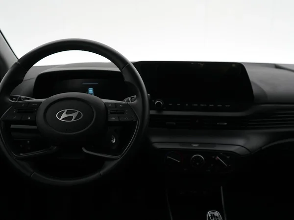 Hyundai i20 (2024) — foto 17 van 20