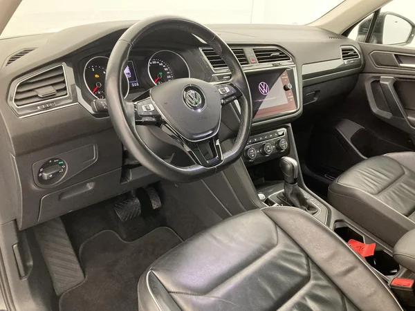 VOLKSWAGEN Tiguan Allspace (2021) — foto 30 van 36