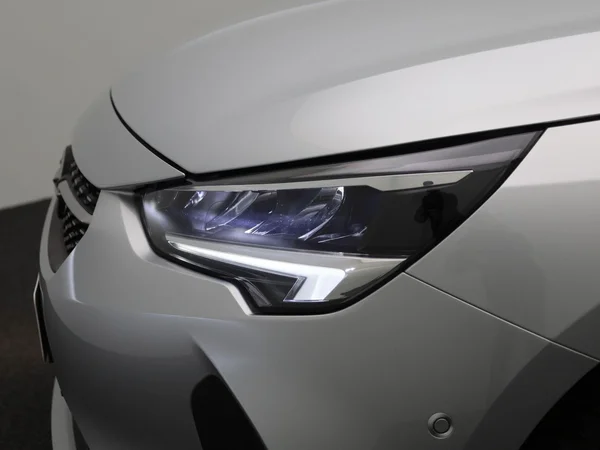 Opel Corsa-e (2023) — foto 6 van 36