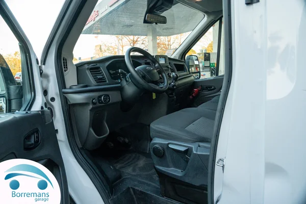 Ford Transit-2T (2024) — foto 6 van 27