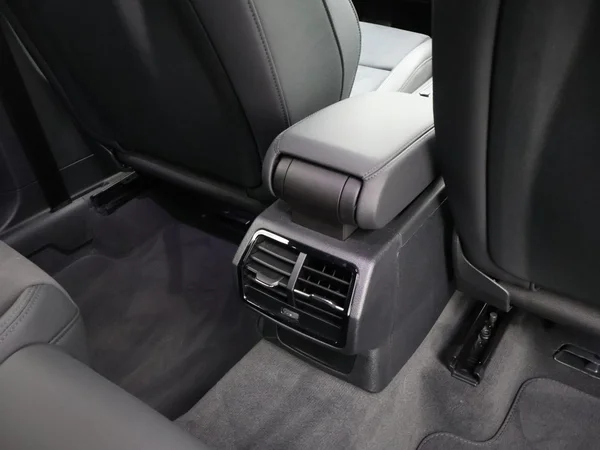 AUDI Q3 Sportback PHEV (2024) — foto 6 van 29