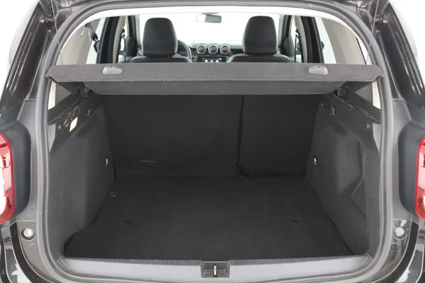 Dacia Duster (2022) — foto 8 van 16