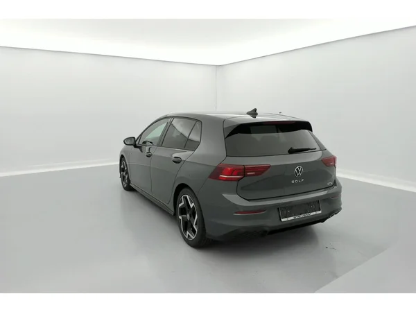VOLKSWAGEN Golf VIII (2025) — foto 32 van 36
