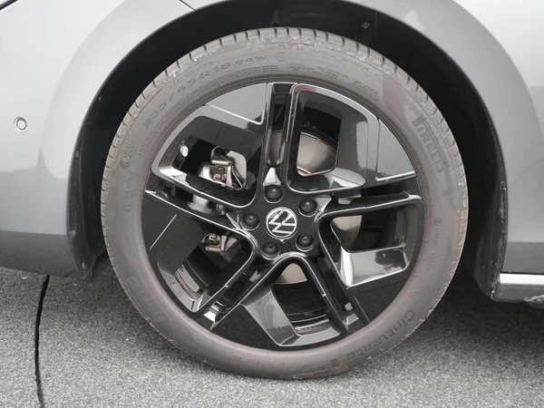VOLKSWAGEN Passat SW (2026) — foto 10 van 24