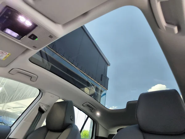 SKODA Enyaq Coupé (2025) — foto 25 van 37