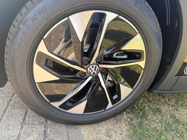 VOLKSWAGEN ID.4 (2026) — foto 11 van 20