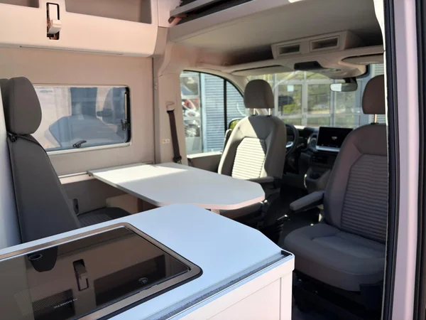 VOLKSWAGEN Grand California 35 Mwb Dsl (2026) — foto 17 van 19