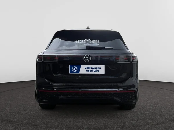 VOLKSWAGEN Tiguan (2025) — foto 7 van 14