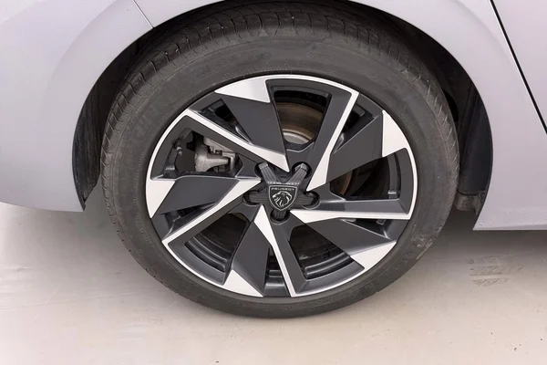 Peugeot 308 (2025) — foto 17 van 28