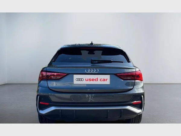 Audi Q3 Sportback (2025) — foto 16 van 21