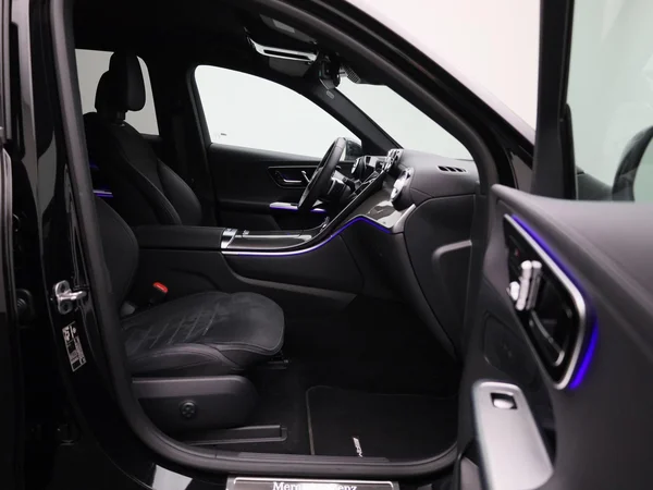 Mercedes-Benz GLC (2025) — foto 36 van 49