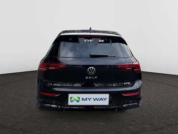 VOLKSWAGEN Golf VIII (2026) — foto 6 van 11
