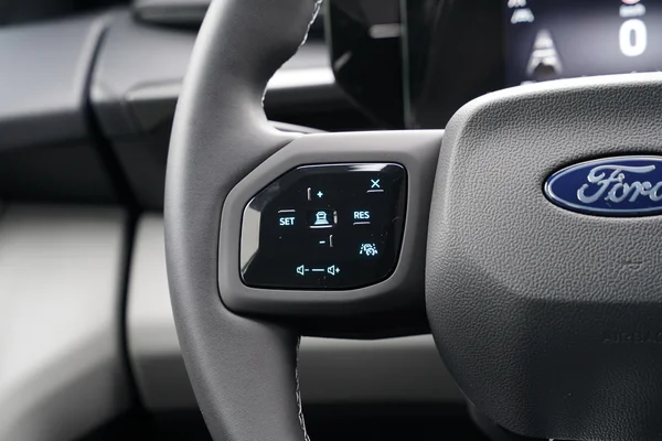 Ford Capri (2024) — foto 7 van 26