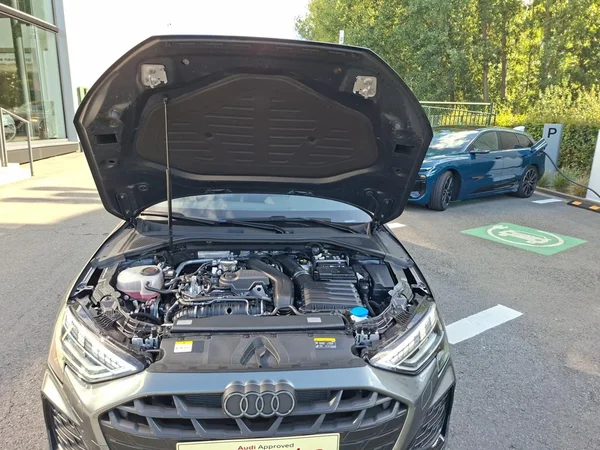 AUDI A3 Sportback (2025) — foto 15 van 24