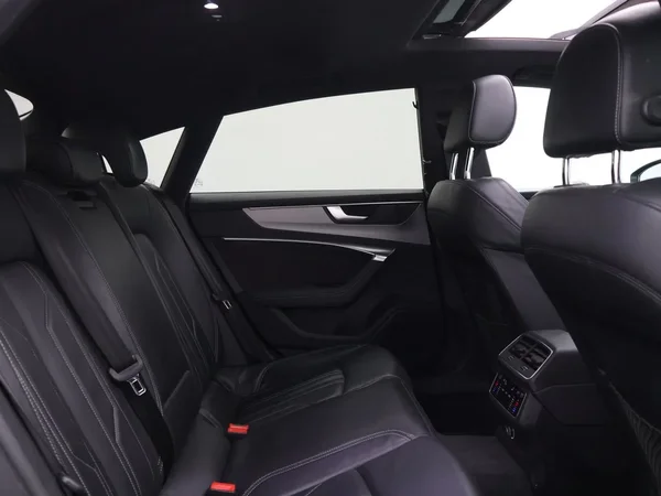 Audi A7 (2019) — foto 14 van 31