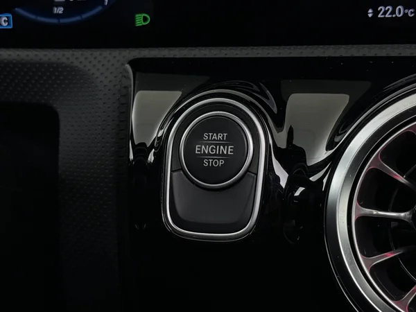 MERCEDES CLA 250 (2021) — foto 15 van 35