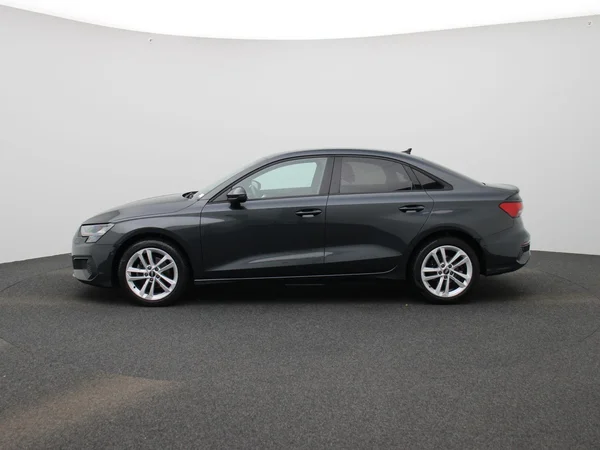 Audi A3 (2022) — foto 34 van 42
