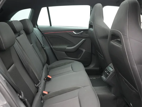 SKODA Scala (2024) — foto 8 van 29