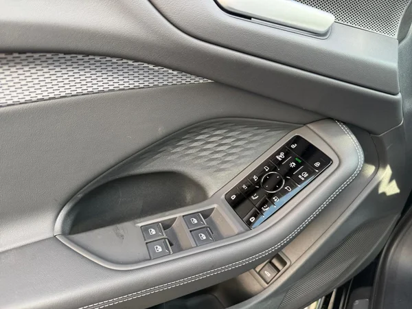 AUDI A5 Avant e-hybrid (PHEV) (2026) — foto 7 van 24