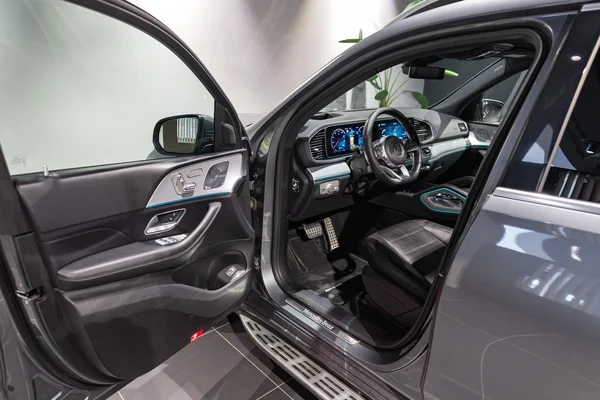 Mercedes-Benz GLS (2021) — foto 26 van 56