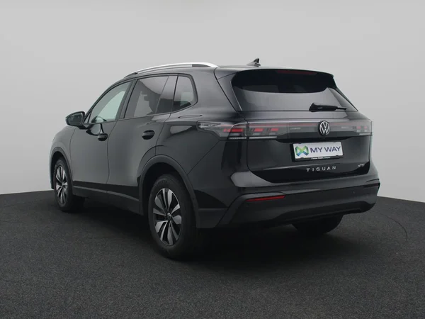 VOLKSWAGEN Tiguan (2026) — foto 10 van 15