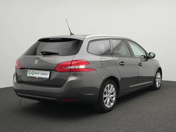 PEUGEOT 308 SW (2019) — foto 19 van 23