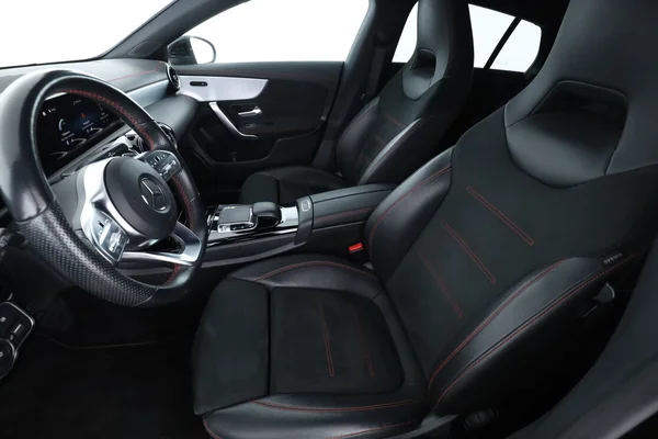 Mercedes-Benz CLA-Klasse (2020) — foto 16 van 16