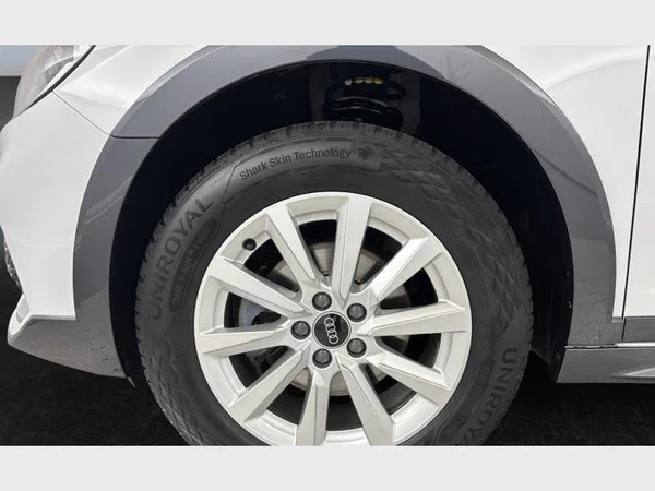 Audi A1 allstreet (2023) — foto 25 van 26