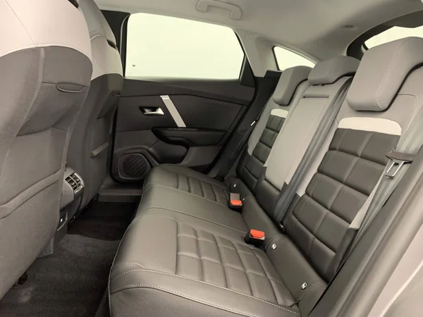 Citroen C4 (2025) — foto 15 van 26