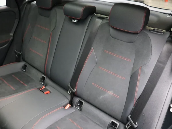 Mercedes-Benz B-Klasse (2025) — foto 17 van 35