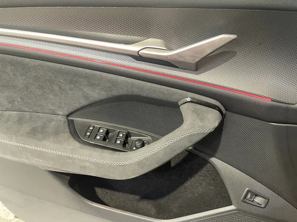 SKODA Kodiaq (2026) — foto 3 van 20