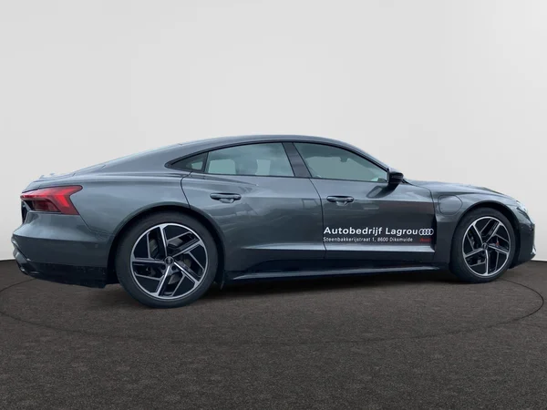 AUDI E-tron GT (2023) — foto 16 van 37