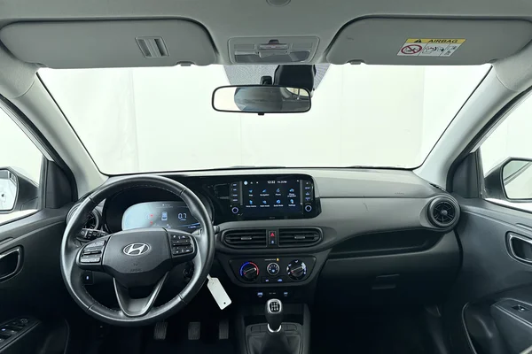 Hyundai i10 (2025) — foto 16 van 16